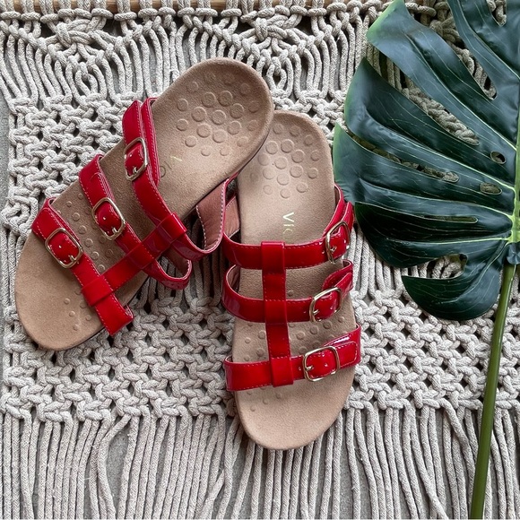 Vionic Shoes - Vionic Red Sandals Size 7 - Misa